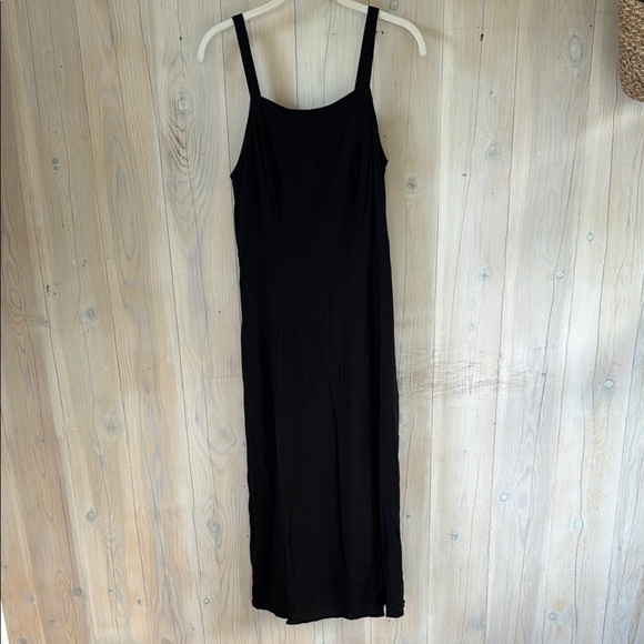 Gap women’s black maxi dress size S - Picture 1 of 8